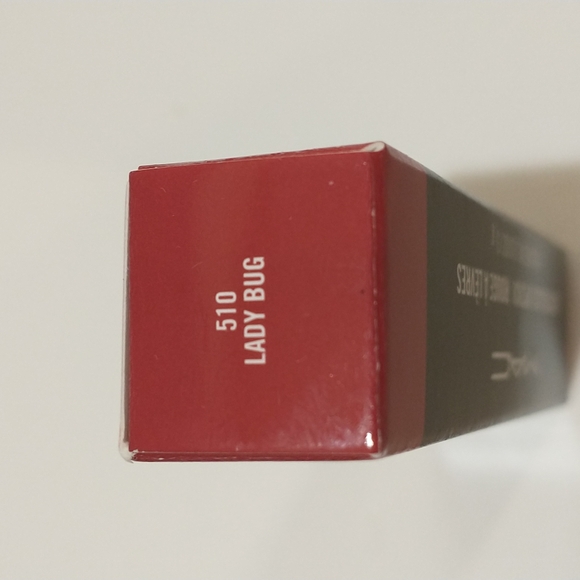 ❤️ MAC Lustreglass Lipstick Color "Lady Bug" 🐞Host Pick! - Picture 4 of 4